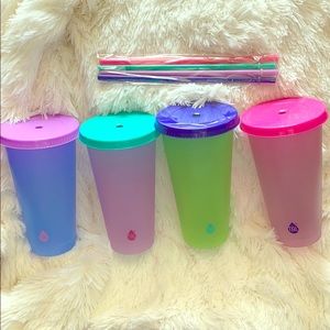 Color changing tumbler